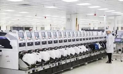 自食其果 斷供華為反噬自身，昔日巨頭工廠易主競爭對手